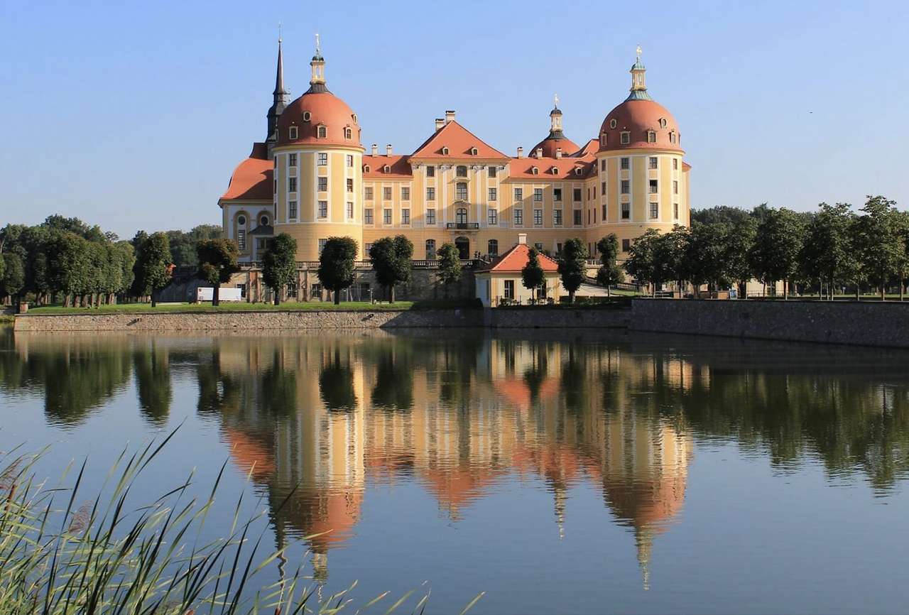 Niemcy -Piękny Zamek Moritzburg k/Drezna puzzle online