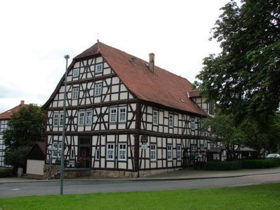Niemcy - Styl architektoniczny z muru pruskiego puzzle online