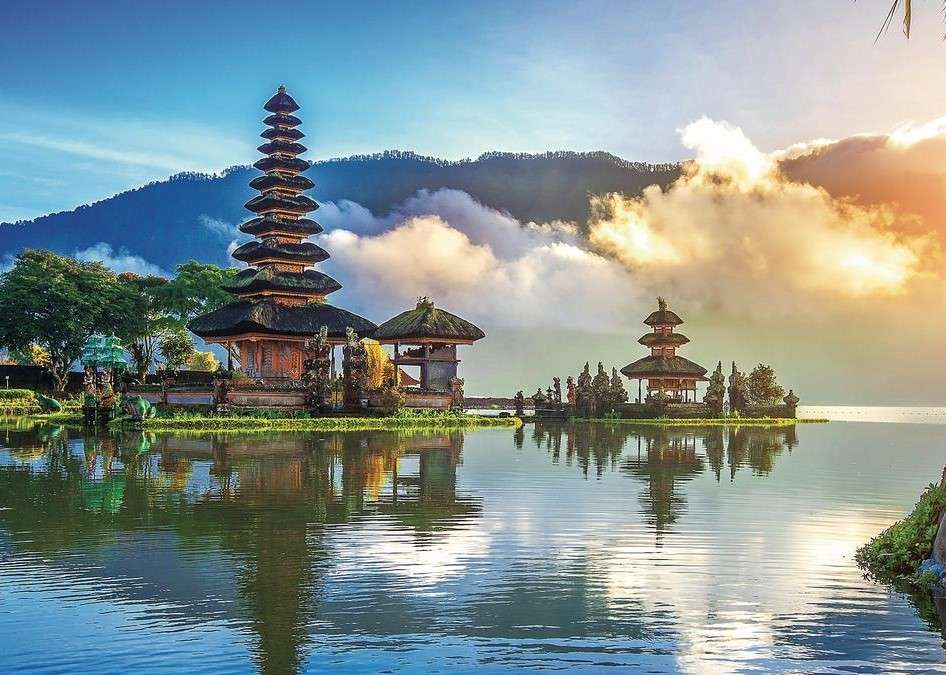 Świątynia na wyspie Bali puzzle online