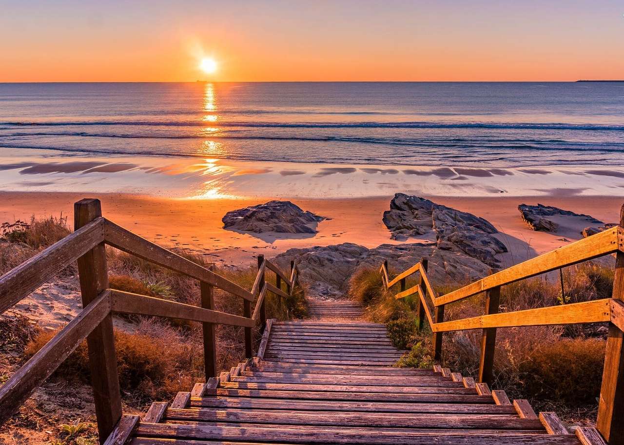 Zejście na plaże w Portugalii o zachodzie słońca puzzle online