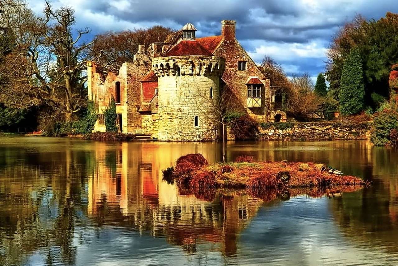 Angli- Zamek Scotney Castle, co za miejsce puzzle online