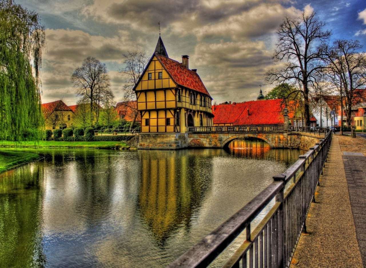 Niemcy-Piękny zamek i most do zamku Steinfurt. puzzle online