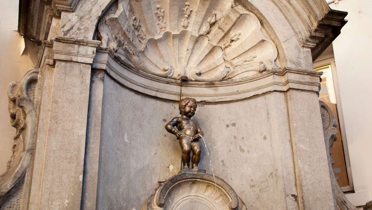 Belgia-Bruksela-Manneke Pis puzzle online