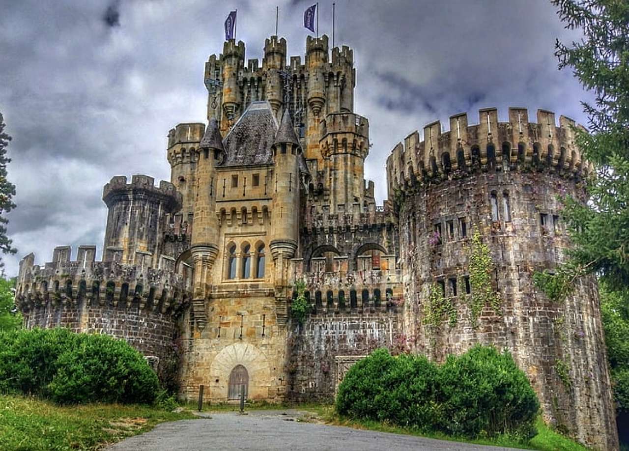 Hiszpania -Średniowieczny Zamek Butron puzzle online