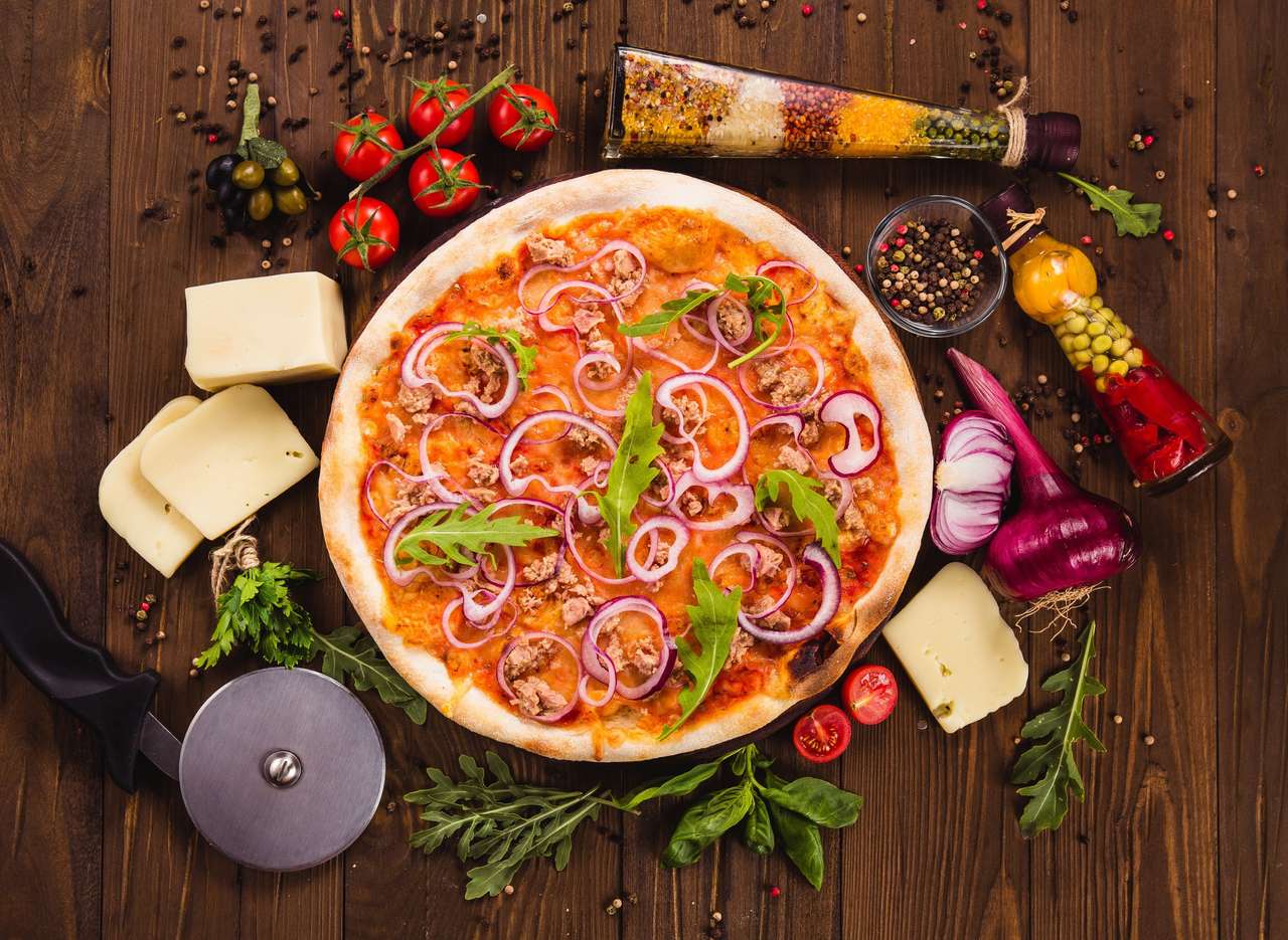 Apetyczna pizza z warzywami puzzle online