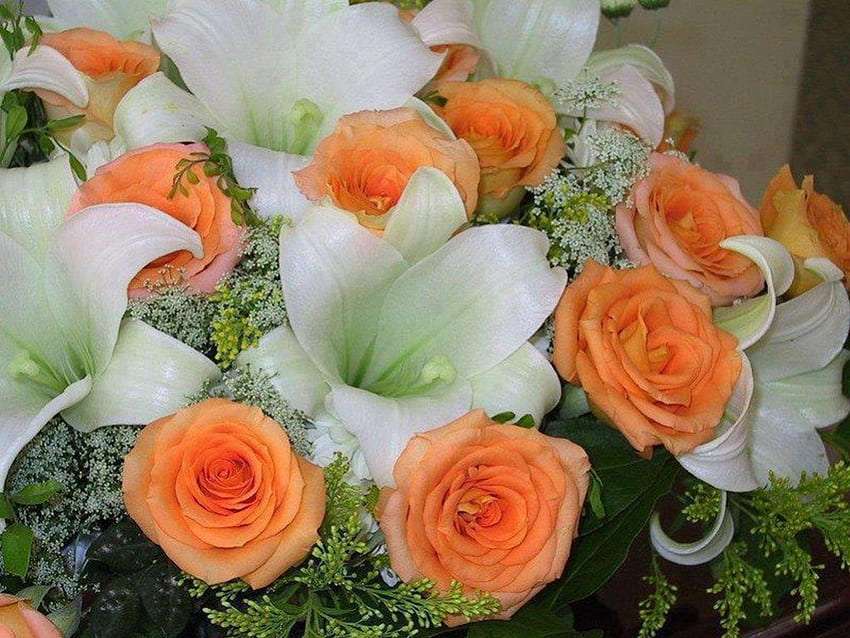 Pomaranczowe róże i białe lilie, piękny bukiet puzzle online