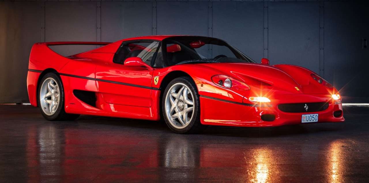 Ferrari F50 z 1996 roku puzzle online
