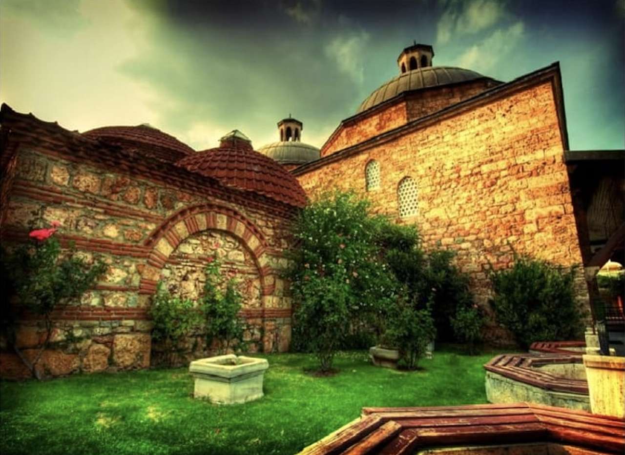Turcja-Bursa Stare Uzdrowisko- ruiny dawnej łaźni puzzle online