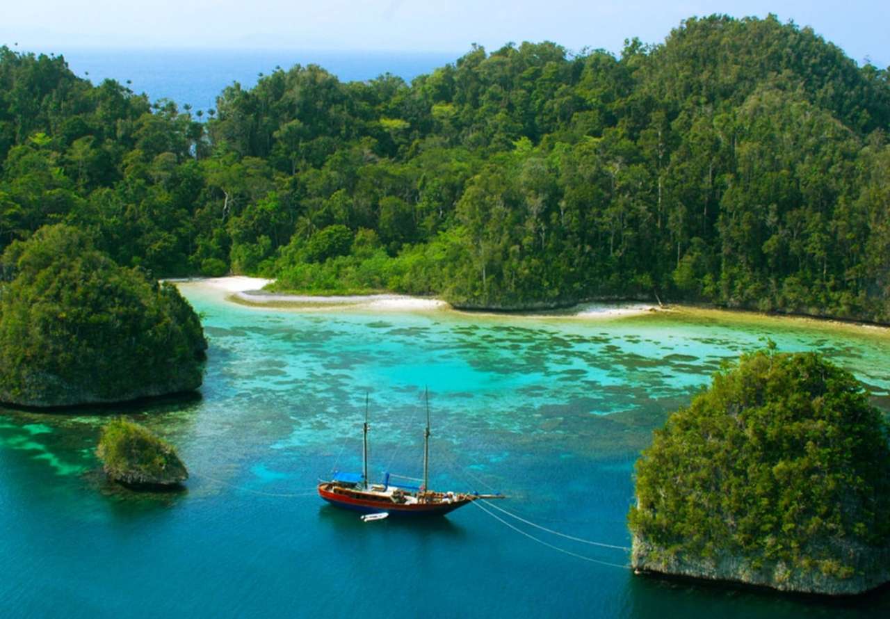 Sumatra-Urocze miejsce z małymi wyspami puzzle online
