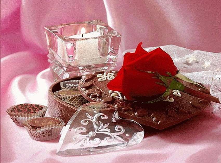 Kryształowo-czekoladowe serce i piękna róża puzzle online