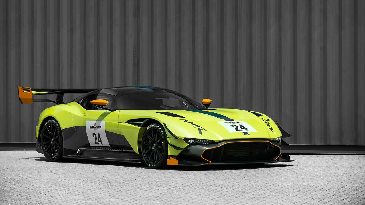 2018 Aston Martin vulcan AMR pro puzzle online