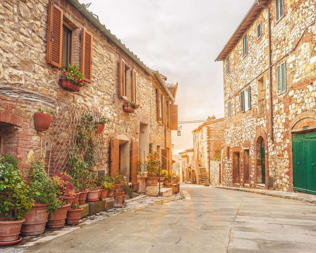 Toscania, uliczka z kamienicami puzzle online