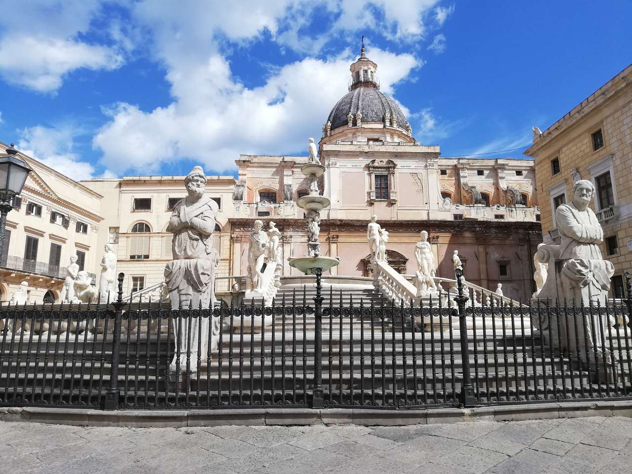 Palermo, Fontana Pretorio puzzle online