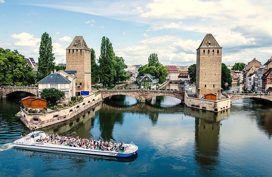 Zwiedzanie Strasburga (Francja) z pokładu statku puzzle online