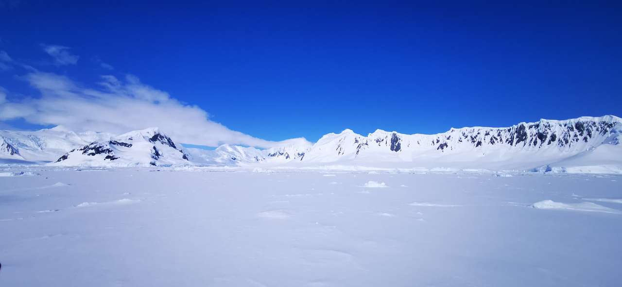 Góra lodowa Antarktydy puzzle online