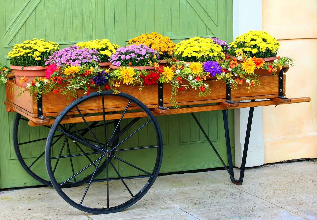 Wózek z kwiatami puzzle online