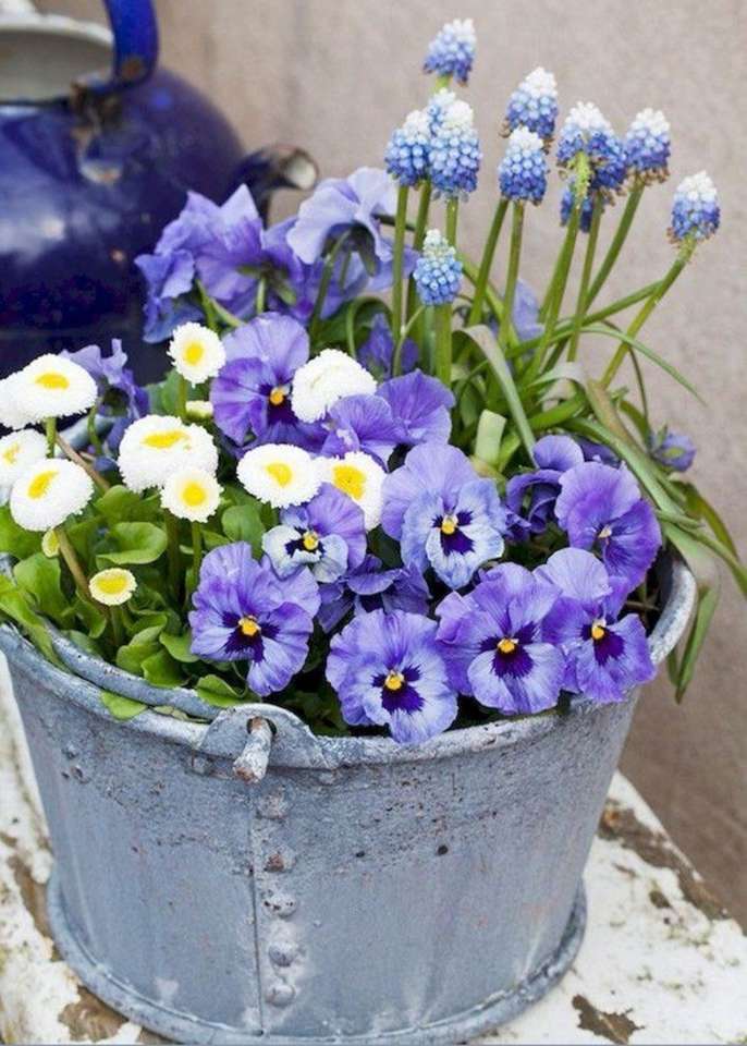 Niebieskie kwiaty puzzle online