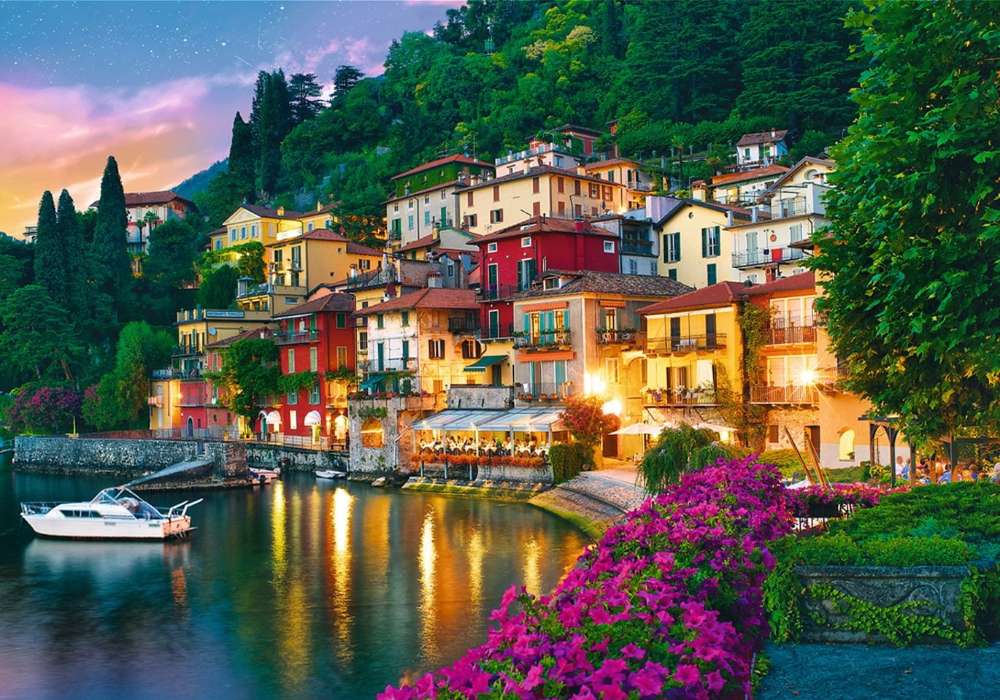 Włochy-Małe miasteczko nad jeziorem Como puzzle online