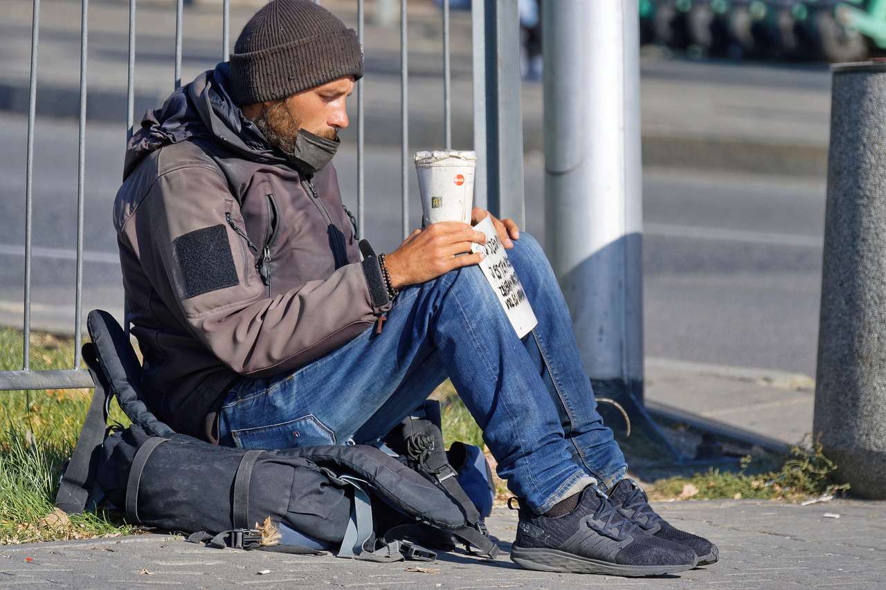 Człowiek bezdomny puzzle online