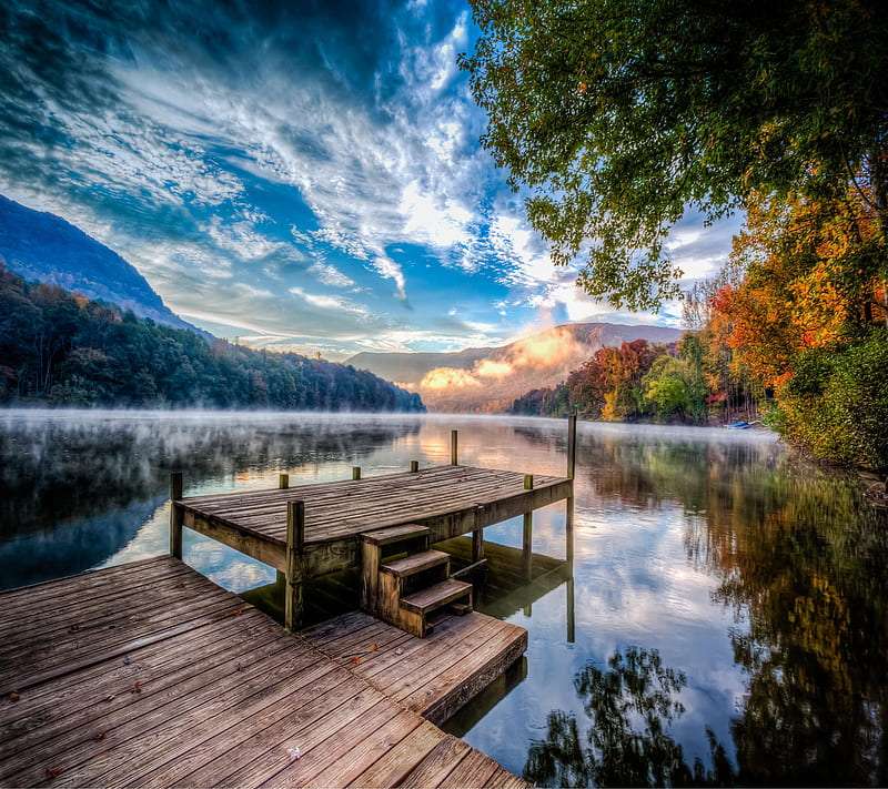 Piękne niebo, piękne miejsce, kładka nad jeziorem puzzle online