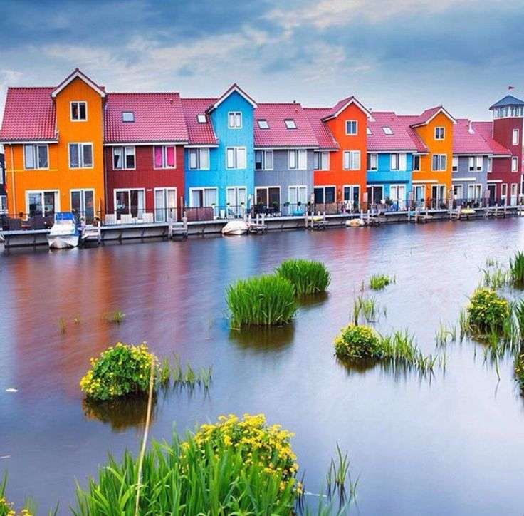 Kolorowe domy w Holandii puzzle online