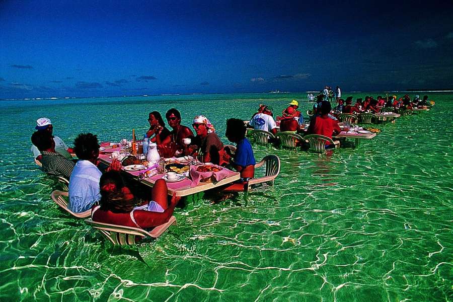 Retro Lunch in the Sea-Bora Bora, lata 70- urocze puzzle online