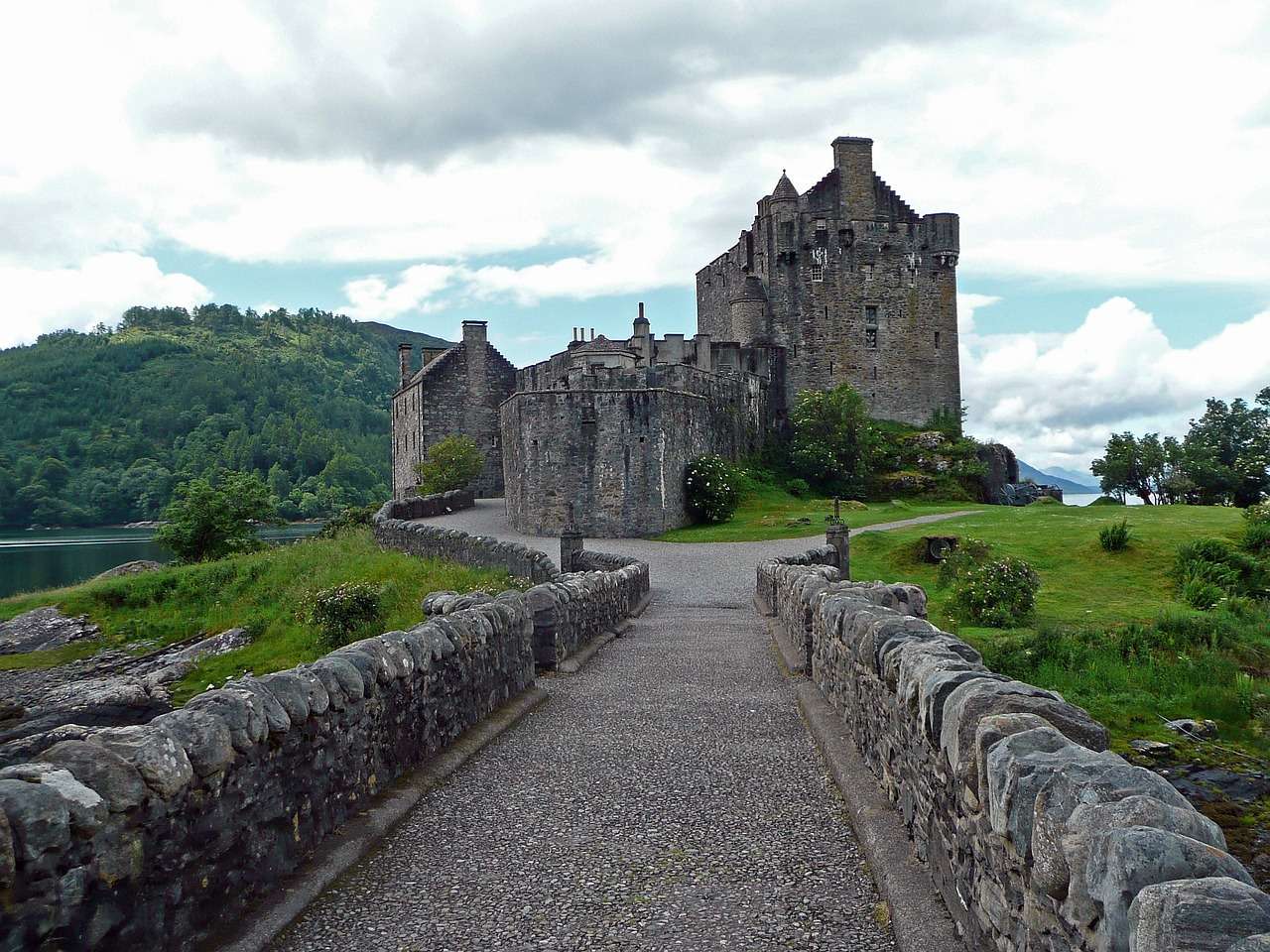 Zamek Szkocja puzzle online