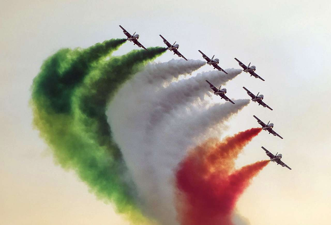 Fighter Jets Air Show Flag- Siły Powietrzne Indii puzzle online