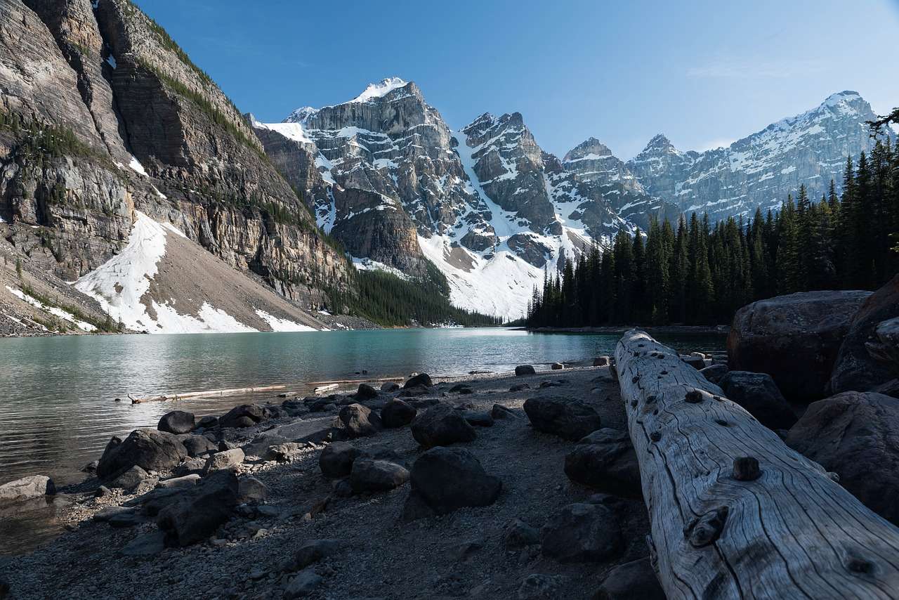 Jezioro Jezioro Góry Góry Alberta Kanada puzzle online