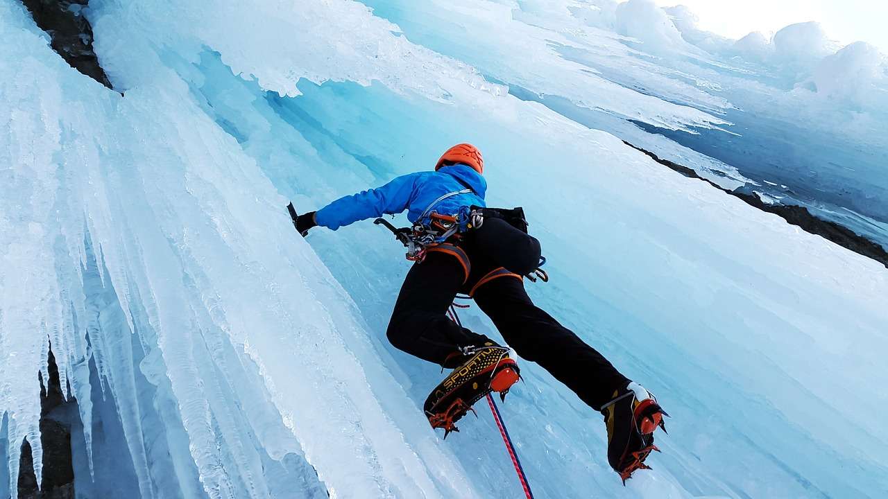 Wspinaczka lodowa Sporty ekstremalne puzzle online