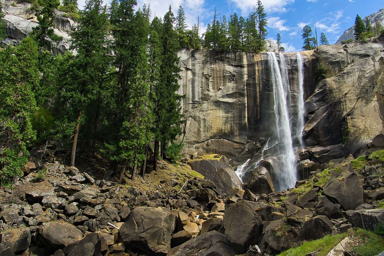 Wodospad Yosemite puzzle online