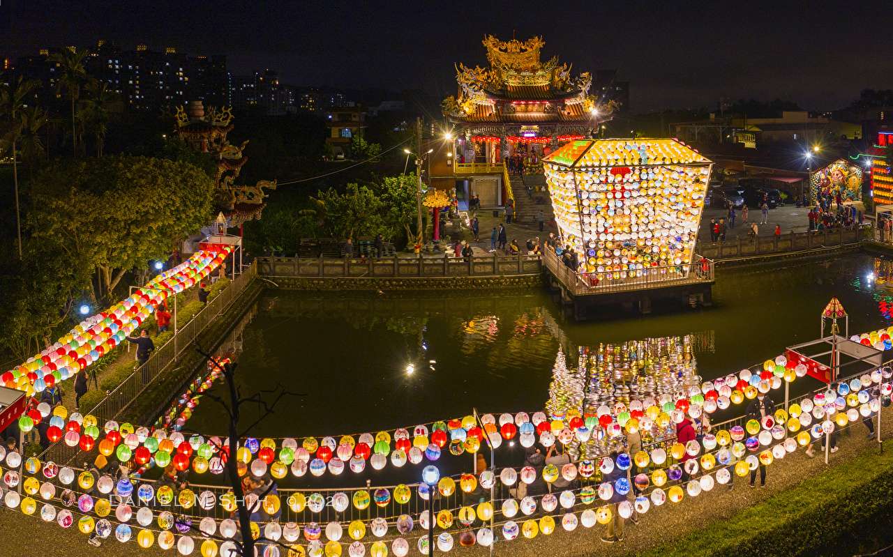 Festiwal latarni w Tajwanie puzzle online