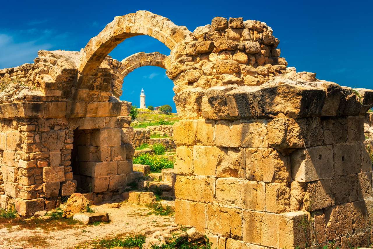 Cypr-Pafos-Park Archeologiczny wiosną puzzle online