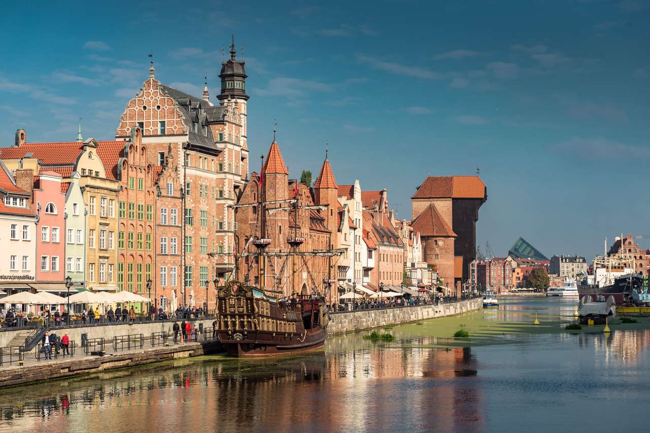 Gdańsk-Piękne nadbrzeże i Przystań Waterfront puzzle online