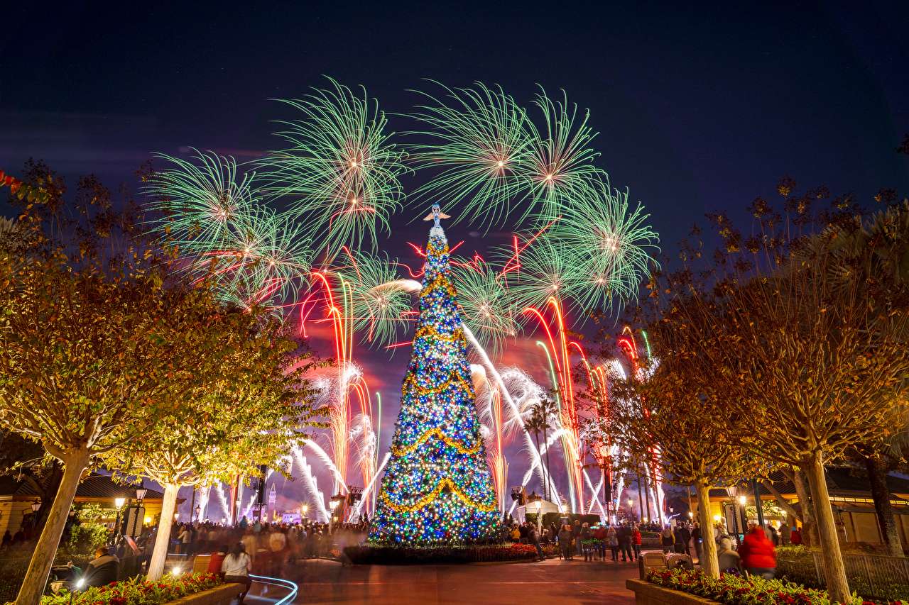 Kalifornia-Nowy Rok w Disneyland Park Fajerwerki puzzle online
