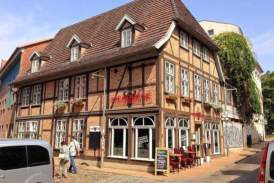 Restauracja-Steakhouse (Schwerin, Meklemburgia) puzzle online