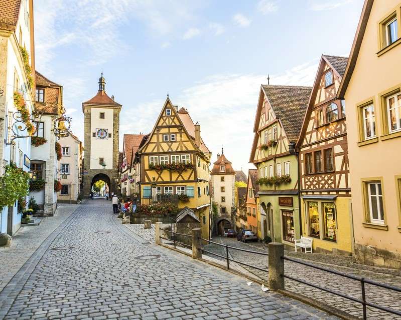 Zabytkowa uliczka w Rothenburgu puzzle online