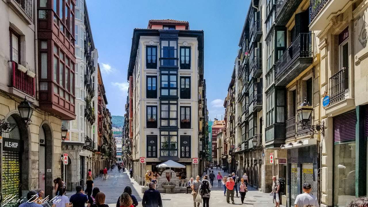 stara dzielnica Bilbao, Hiszpania puzzle online