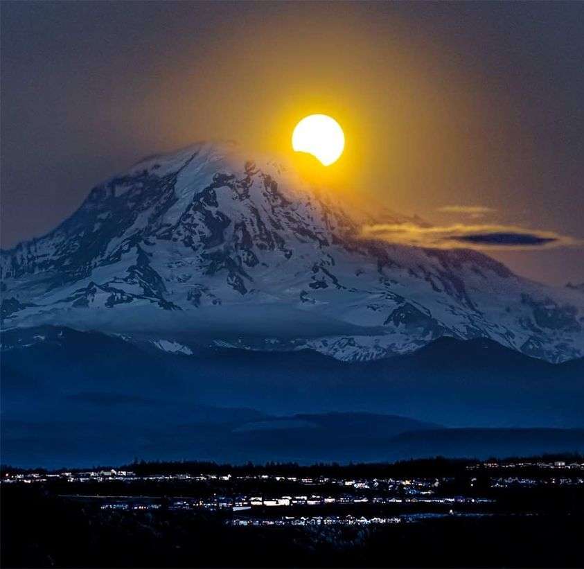 Mt Rainier i Seattle puzzle online