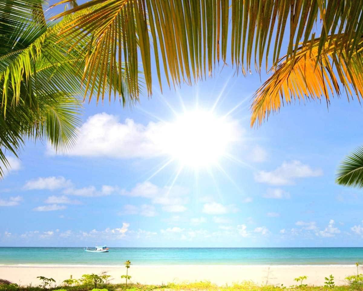 Widok na morze w słoneczny dzień puzzle online