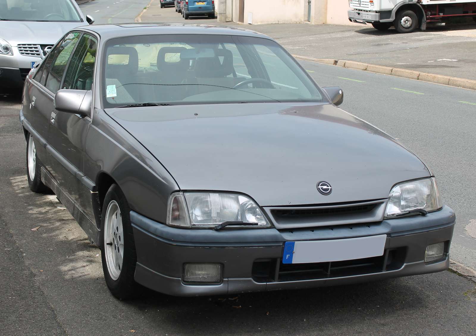 Opel Omega A 3000 puzzle online