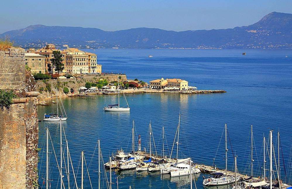 Korfu. Górzysta wyspa puzzle online