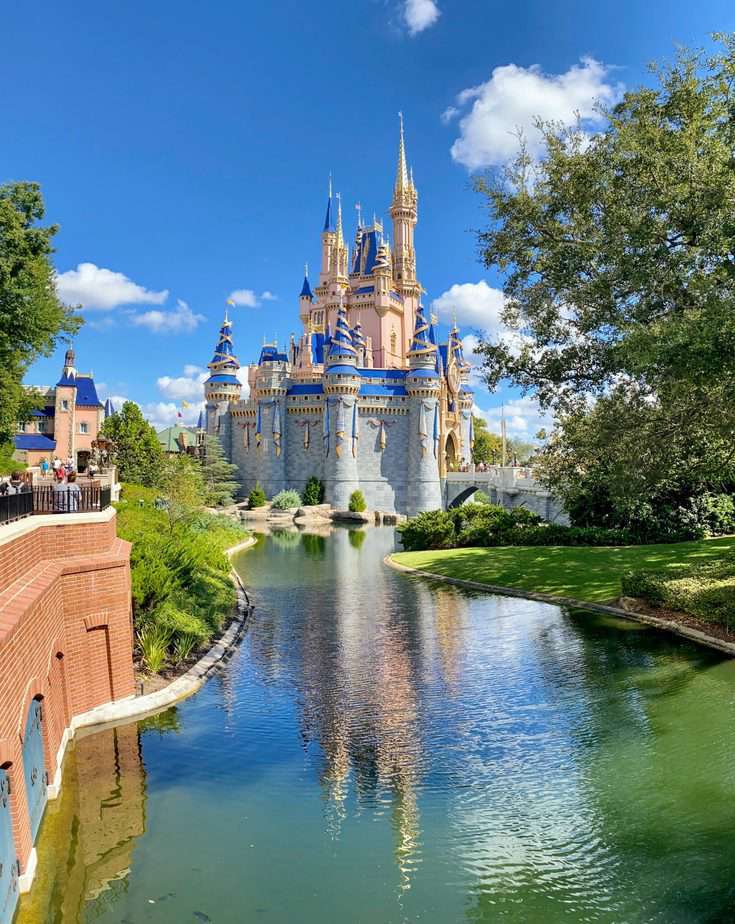 Zamek Śpiącej Królewny. Floryda puzzle online