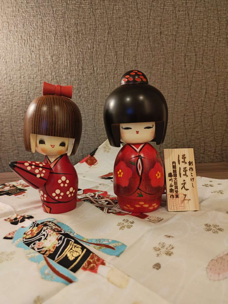 japońskie lalki puzzle online