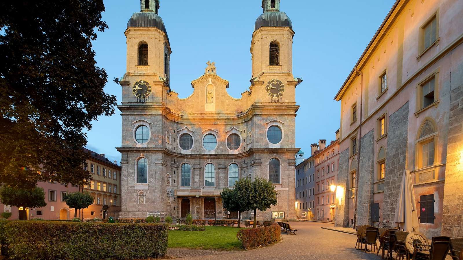 Katedra w Innsbrucku Tyrol Austria puzzle online