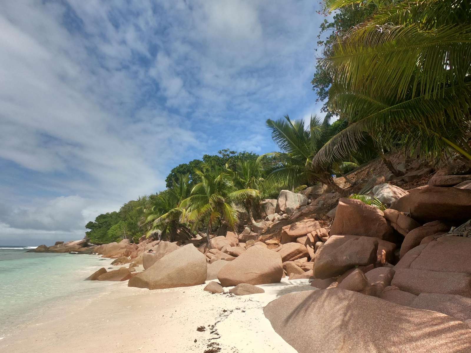 Plaża na wyspie Praslin- Seszele puzzle online