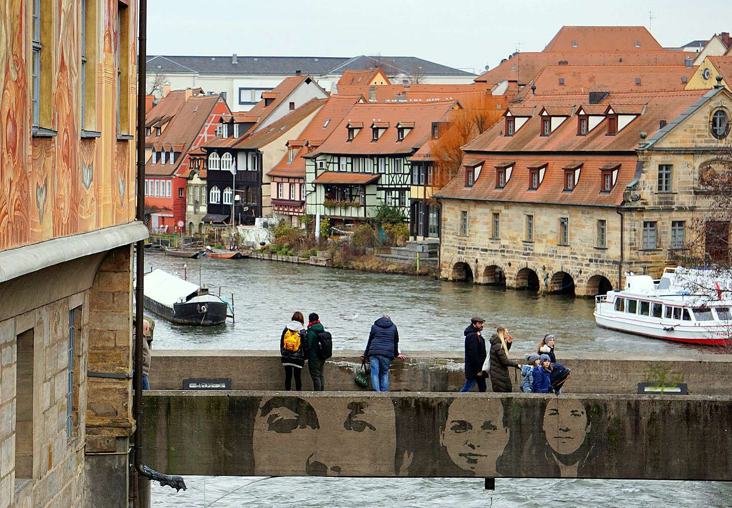 Bamberg - most łączący ratusz na wodzie z lądem puzzle online