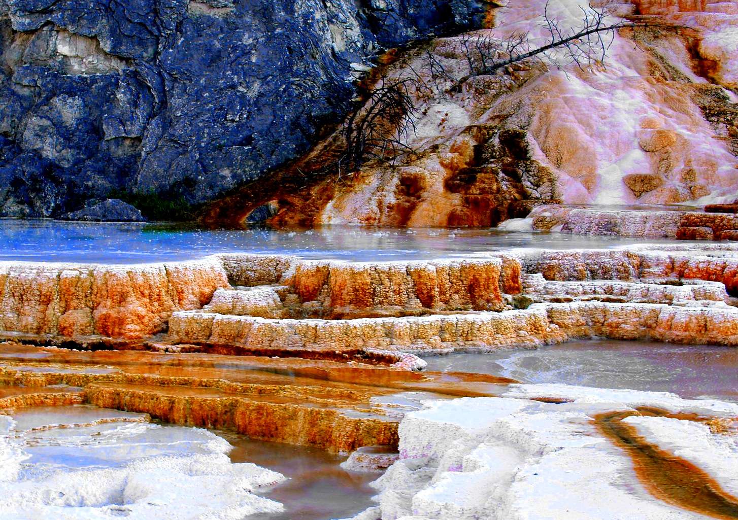 Mammoth Hot Springs puzzle online