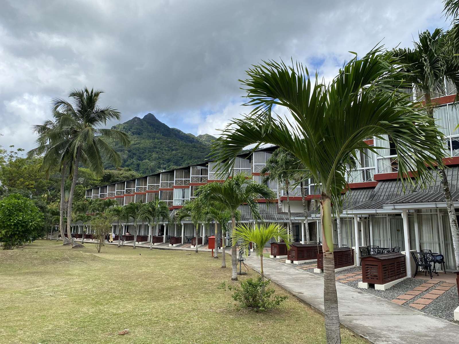 Hotel na wyspie Mahe'- Seszele puzzle online