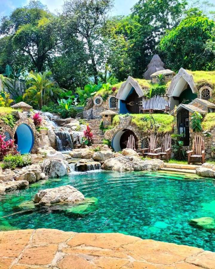 Hotel Hobbit w Meksyku puzzle online